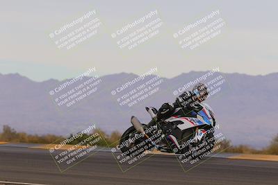 media/Dec-17-2022-SoCal Trackdays (Sat) [[224abd9271]]/Turn 9 Side (245pm)/